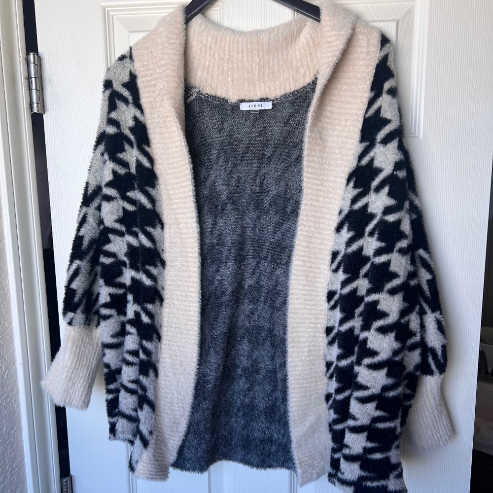 Women’s Cardigan Sweater